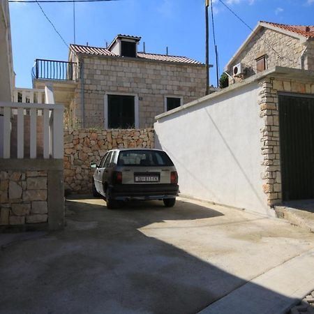 Apartments By The Sea Rukavac, Vis - 2478 Rukavac  Exterior photo