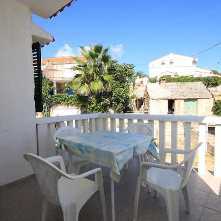 Apartments By The Sea Rukavac, Vis - 2478 Rukavac  Exterior photo