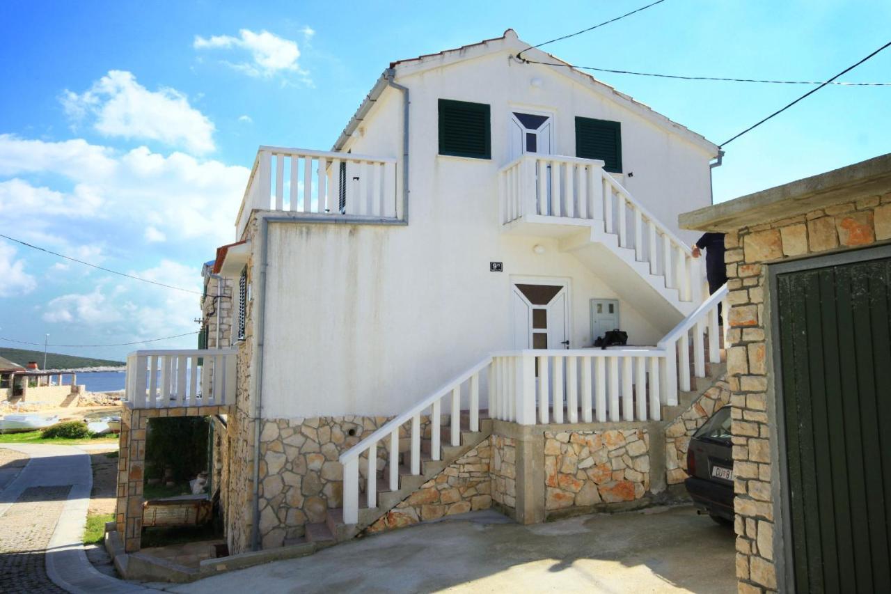 Apartments By The Sea Rukavac, Vis - 2478 Rukavac  Exterior photo
