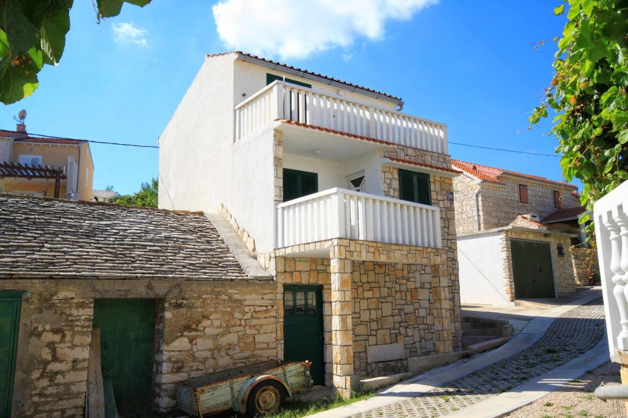 Apartments By The Sea Rukavac, Vis - 2478 Rukavac  Exterior photo
