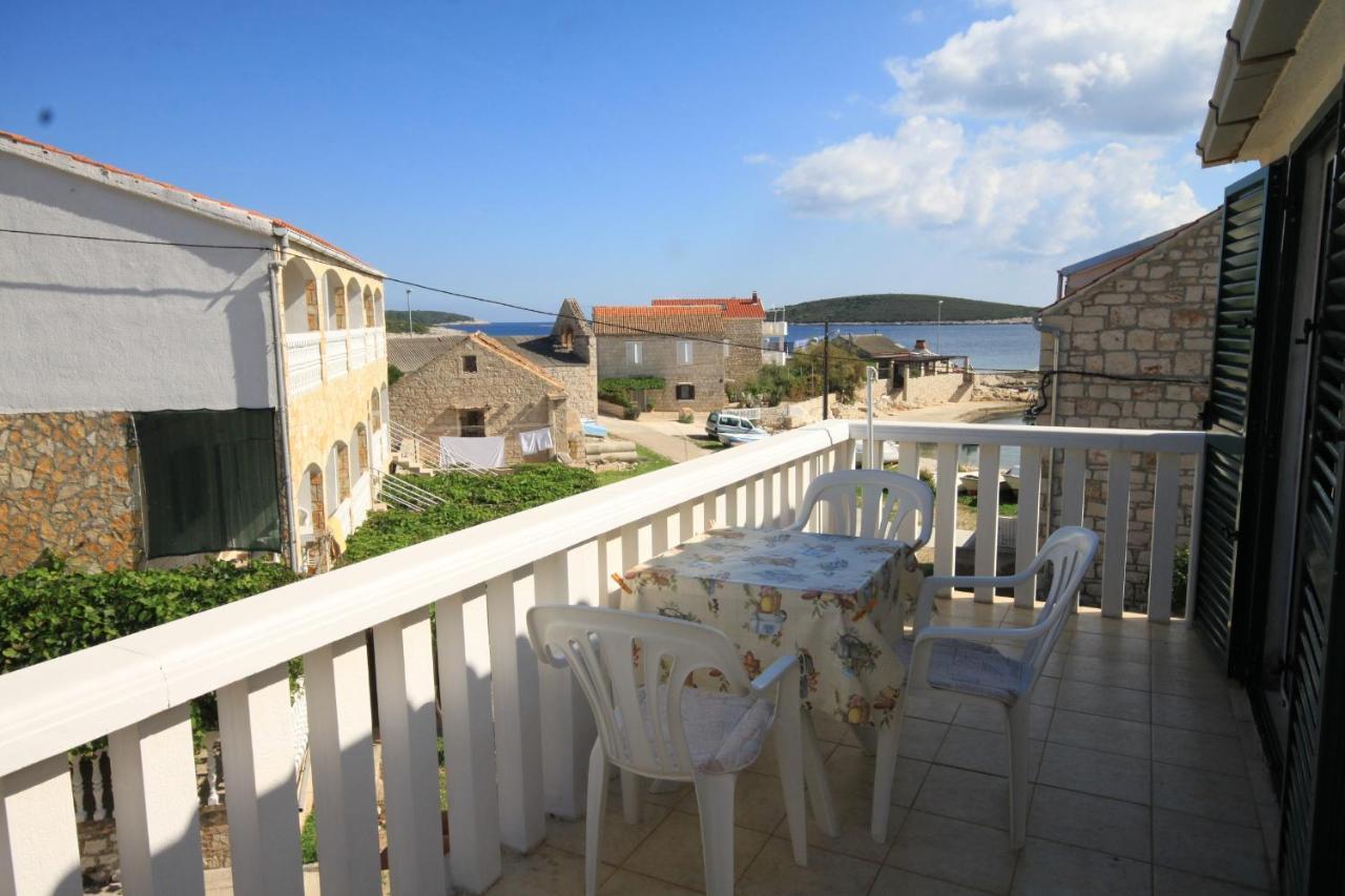 Apartments By The Sea Rukavac, Vis - 2478 Rukavac  Exterior photo